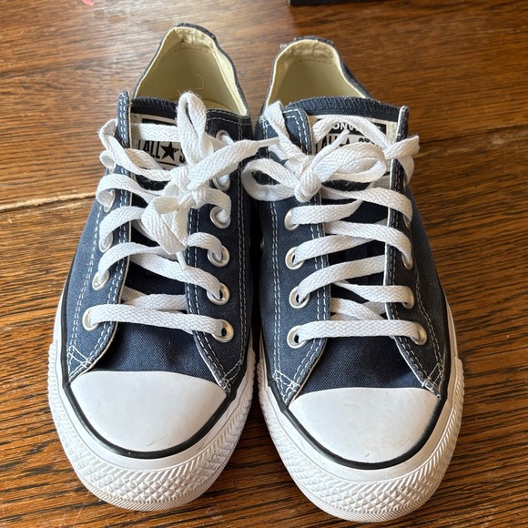 Converse All Star Low in Navy size Women’s 8 - Picture 1 of 7